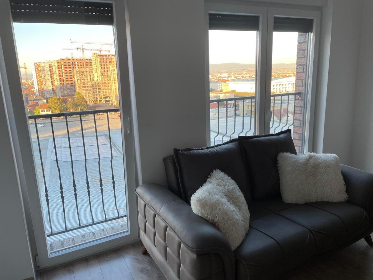 Shooter Apartments Φεριζάι Εξωτερικό φωτογραφία